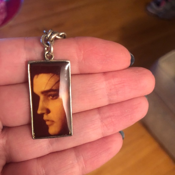 Elvis bracelet - Picture 2 of 3
